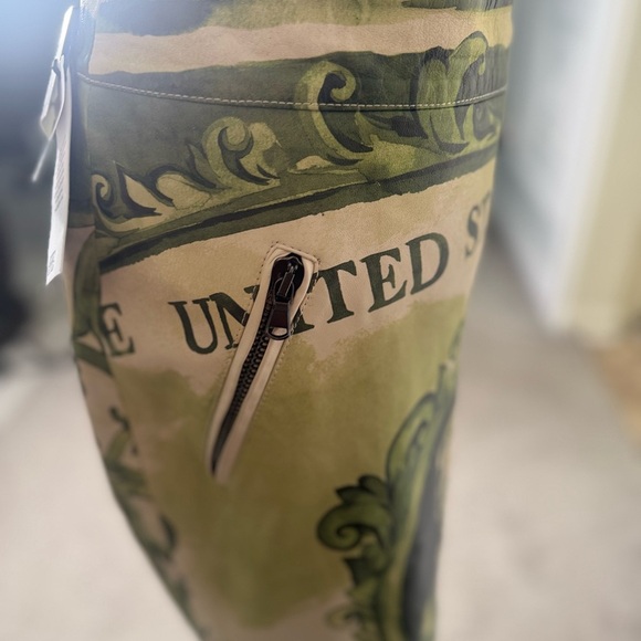 Moschino 1,000,000 Dollar leather Skirt - Picture 8 of 16